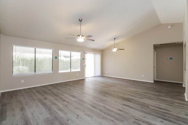 1431 E Hearne Way, Gilbert, AZ 85234 - photo 3