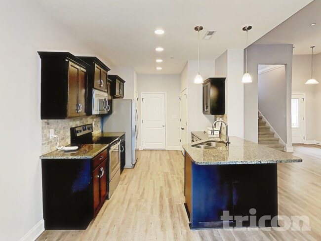 364 Preakness Cir, Pleasant View, TN 37146 - photo 4