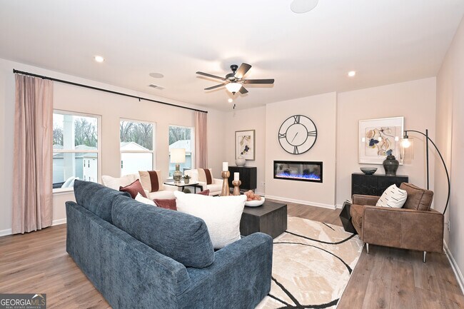 10414 Trellis Ln, Hampton, GA 30228 - photo 4