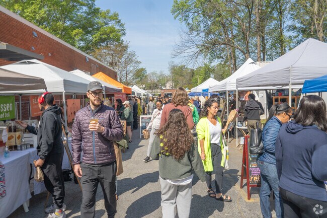 The Grant Park Farmers Market is open every Sunday from 9AM to 1PM.