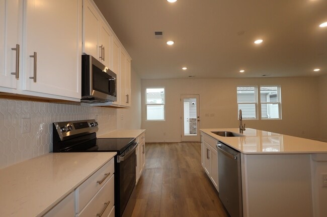 2900 Suzanne Landon Dr unit F5, Murfreesboro, TN 37130 - photo 4