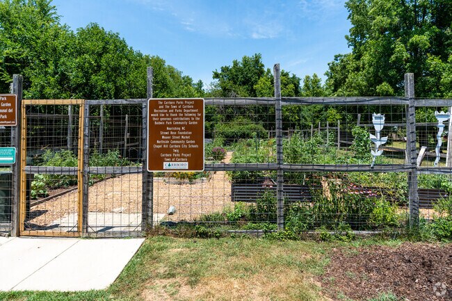 ​Baldwin Community Garden has has 21 4ft x 8ft gardening beds in Carboro, NC.