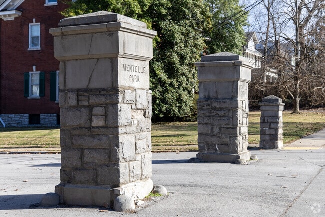 Mentelle is a historic neighborhood close to Lexington.