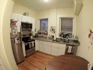 1476 Beacon St, Brookline, MA 02446