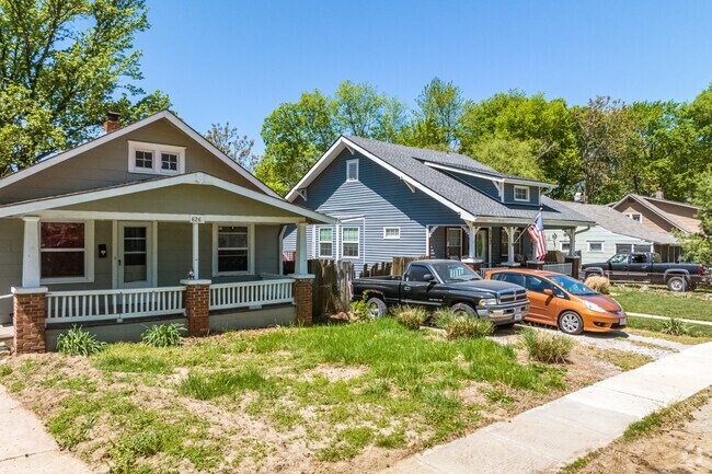Bungalows of all shapes and sizes are abundant in the Carlisle neighborhood.