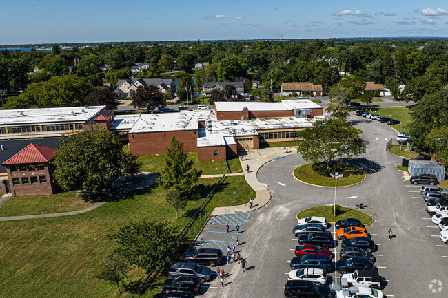 There is plenty of parking for the teacher at Maud S. Sherwood Elementary School..
