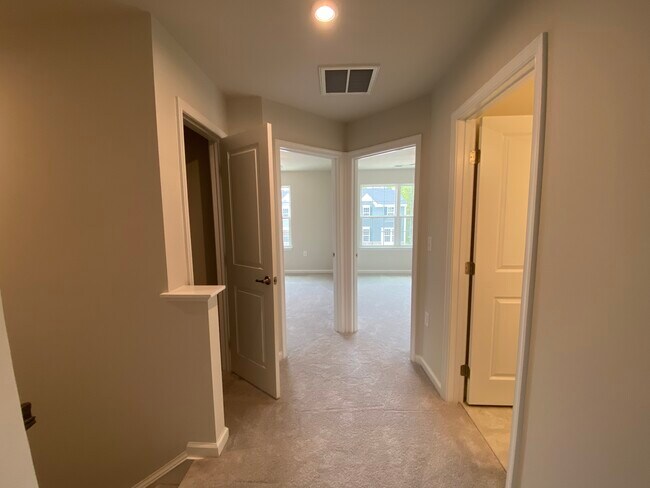 4843 Randall Rd, Durham, NC 27707 - photo 7