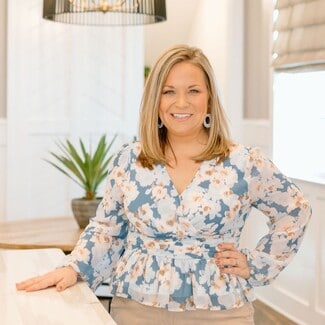 Melissa Grey