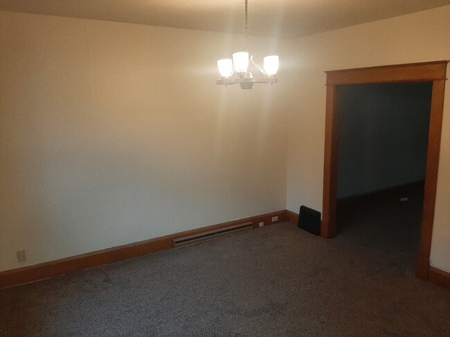 157 W 7th St, Salem, OH 44460 - photo 2