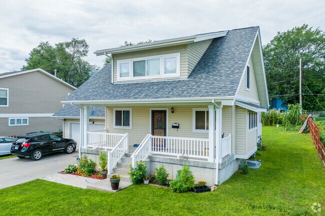 Conestoga Community features several newer Craftsman Bungalows.