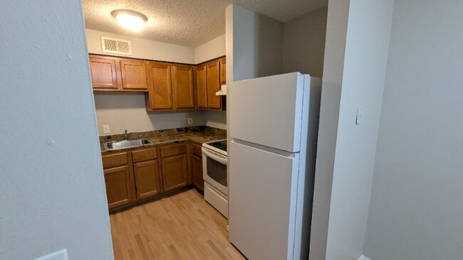 2553 Brush Ct unit C, Saint Louis, MO 63125 - photo 6