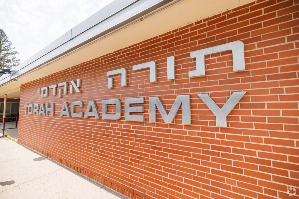 Welcome to Torah Academy in Fern Hill.