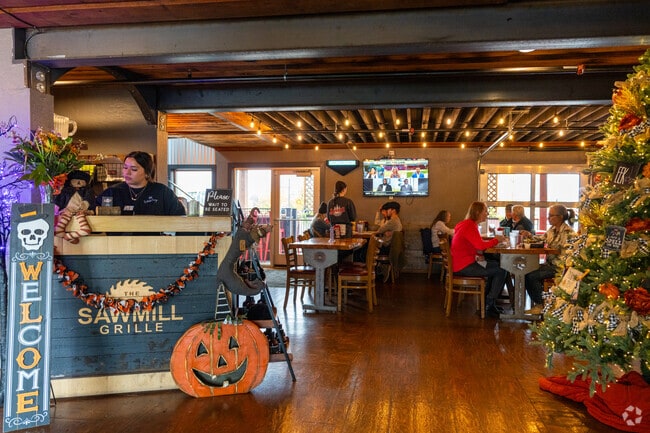The Sawmill Grille is a local favorite to grab lunch near the West Prairie neighborhood.