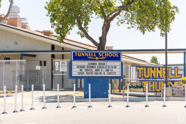 Tunnell (Martin Luther) Elementary School.