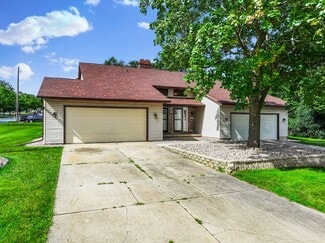 2598 Parkwood Dr Unit 2598, Green Bay, WI 54304