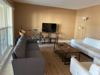 3200 NE 10th St Unit 5, Pompano Beach, FL 33062