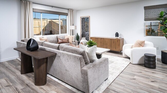 2031 Yale Ct, Plumas Lake, CA 95961 - photo 5