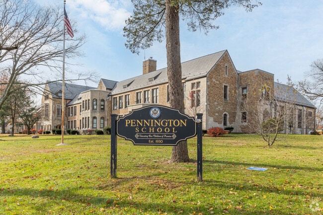 Pennington School is a public school located in Mount Vernon.