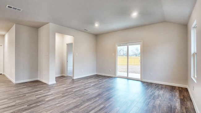 3555 Bronze Oak Terrace, Dallas, TX 75253 - photo 2