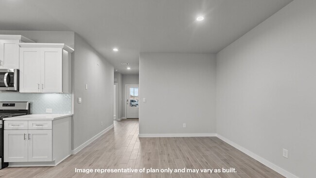 1917 Fortune Dr, Midland, TX 79707 - photo 6