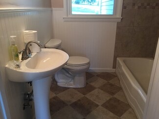 8520 Garrison Dr, Knoxville, TN 37931