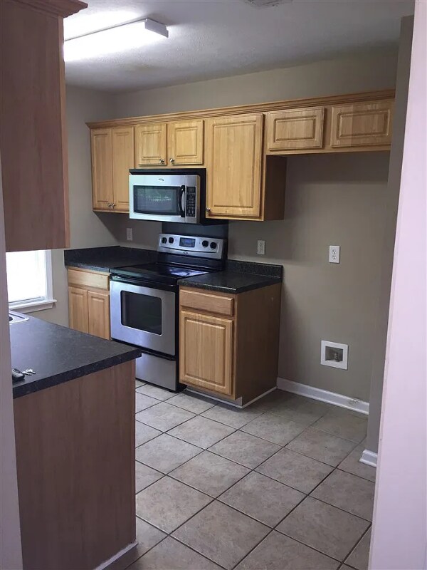 611 Shadowridge Dr, Brandon, MS 39047 - photo 6