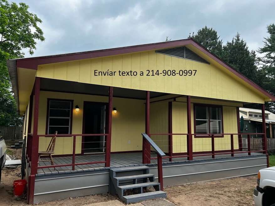 129 Osage St, Mabank, TX 75156 - photo 1