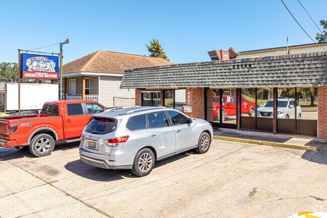Williby’s Catfish is a local eatery that in Dillard.