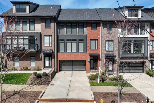 A townhouse is a common architectural style in Shadyside.