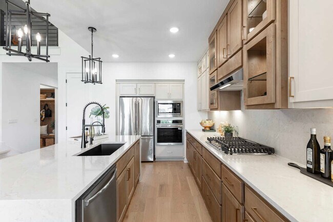 236 Tailwind Dr unit 36556154, Kyle, TX 78640 - photo 7