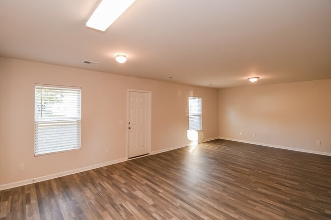 222 Saddle Brooke Trace, Brunswick, GA 31525 - photo 2