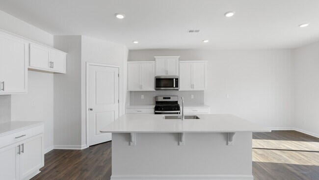 40 Zoey Dr, Anderson, SC 29621 - photo 6