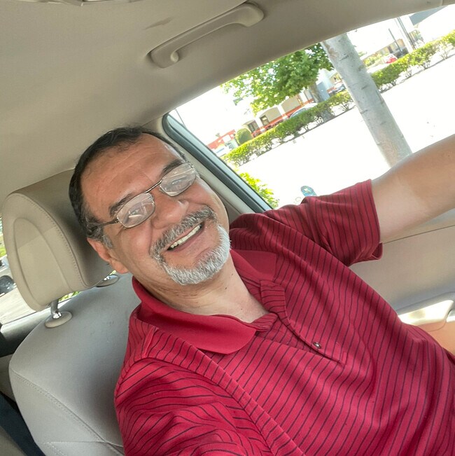 Michael Flores