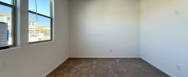 9619 W Tamarisk Ave, Tolleson, AZ 85353 - photo 6