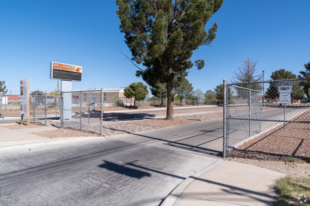 Jose J Alderete Middle School