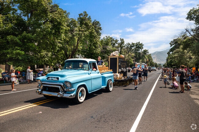 Pioneer Day Parade near The Avenues features floats from Logan’s local businesses.