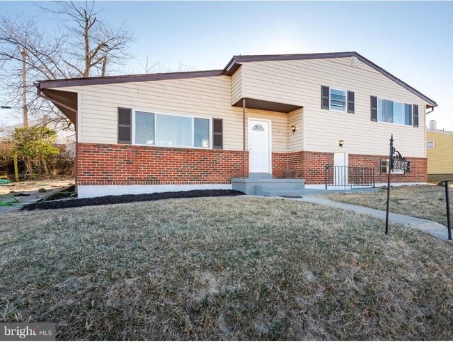 3327 Essex Rd, Gwynn Oak, MD 21207 - photo 2