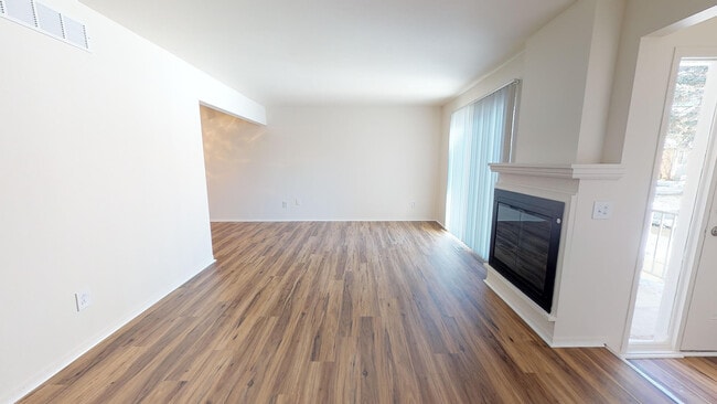 Sterling Commons, Sterling Heights, MI 48313 - photo 6