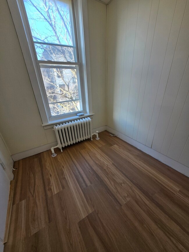 2636 5th Ave Unit 2, Troy, NY 12180