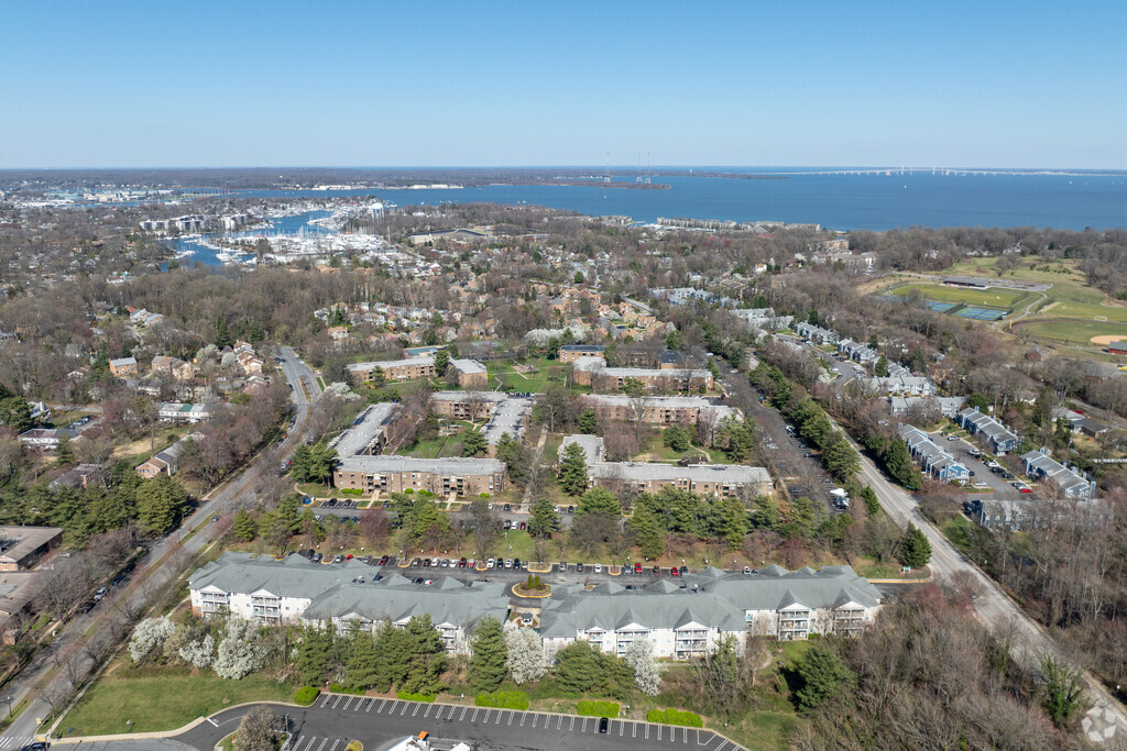 Victor Haven is a close knit community on the bay.