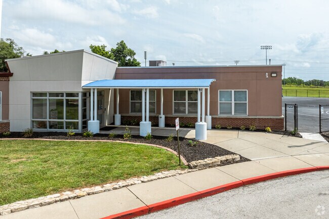 Randall Elementary School welcomes all students and teachers.