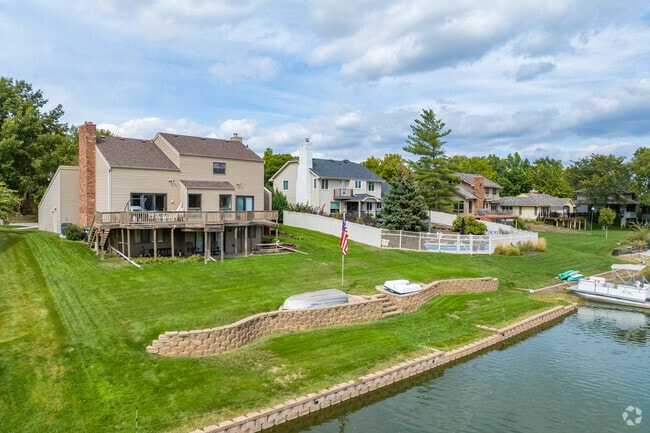 Lakefront Candlewood properties showcase diverse architectural styles.