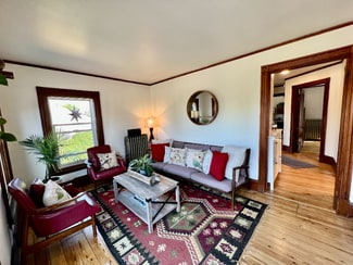 14 Depot Rd Unit 2, Falmouth, ME 04105