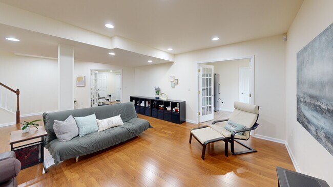 4502 Blossom Hill Trail unit 128, Ann Arbor, MI 48108 - photo 2