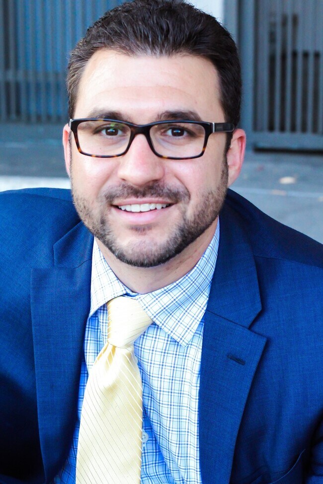 Agent Photo