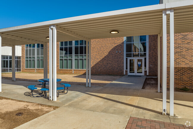 Beacon Hill Middle School serves approximately 1300 students.