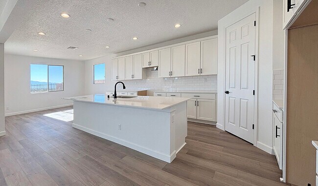 3121 Wolf Tail Loop NE, Rio Rancho, NM 87144 - photo 4