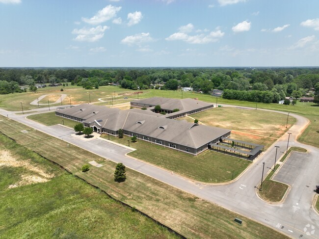 Athens Intermediate School is on a large plot of land in Athens, AL.