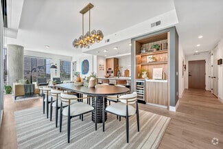 2811 Maple Ave, Dallas, TX 75201