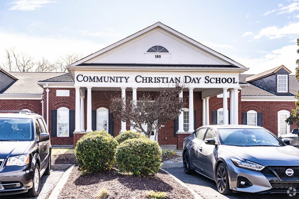 Community Christian Day School front entrance